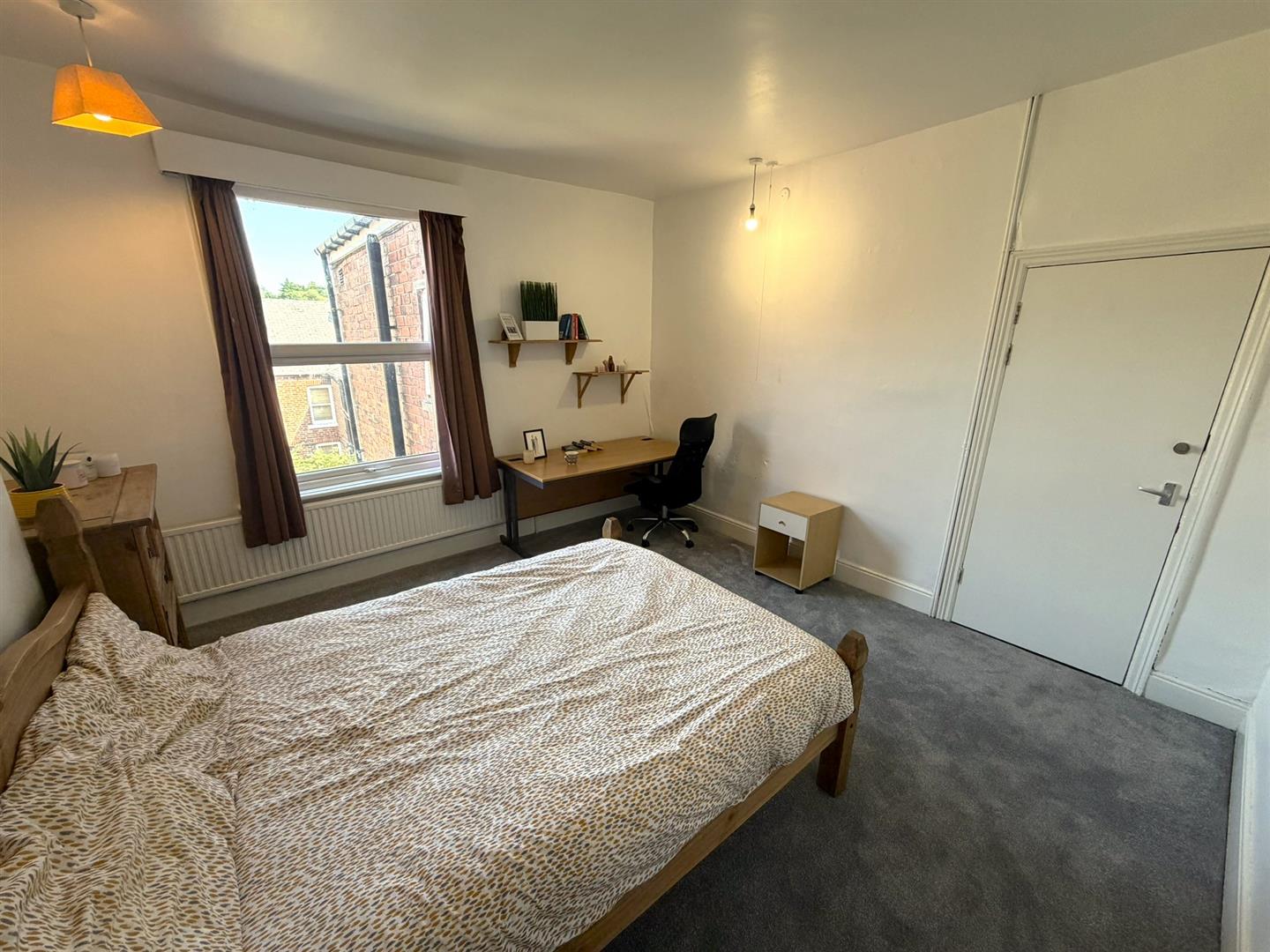 30 Rossington Road,Ecclesall,Sheffield S11 8SA,5 Bedrooms Bedrooms,2 BathroomsBathrooms,Terraced,1090